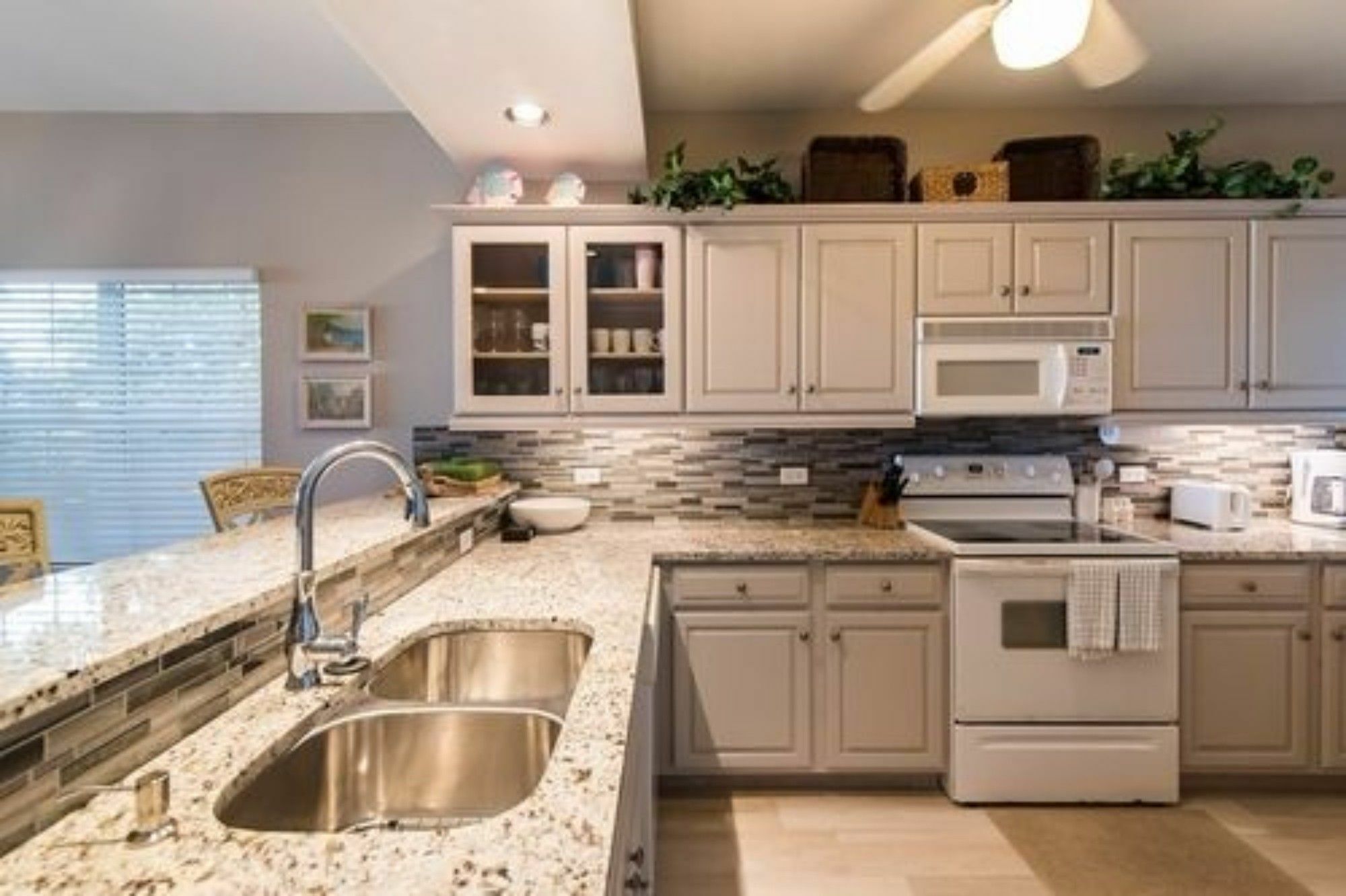 Grandview Condominiums Джорджтаун Экстерьер фото
